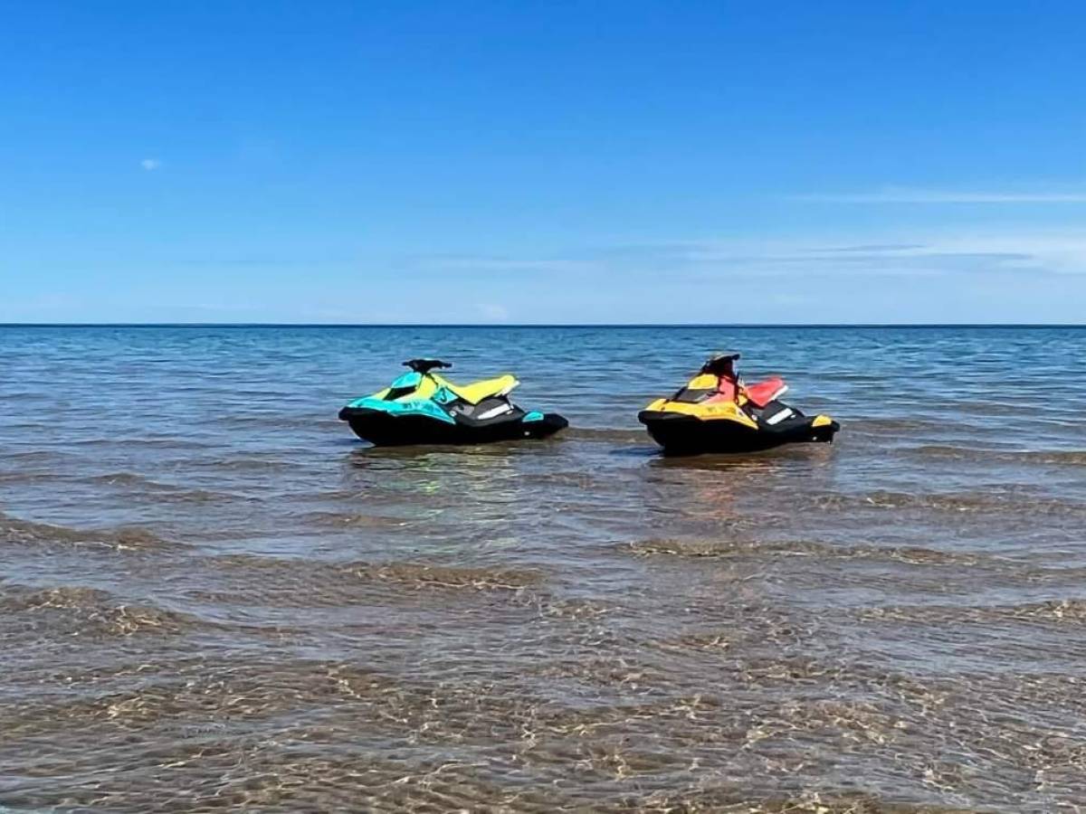 a small boat in a body of water